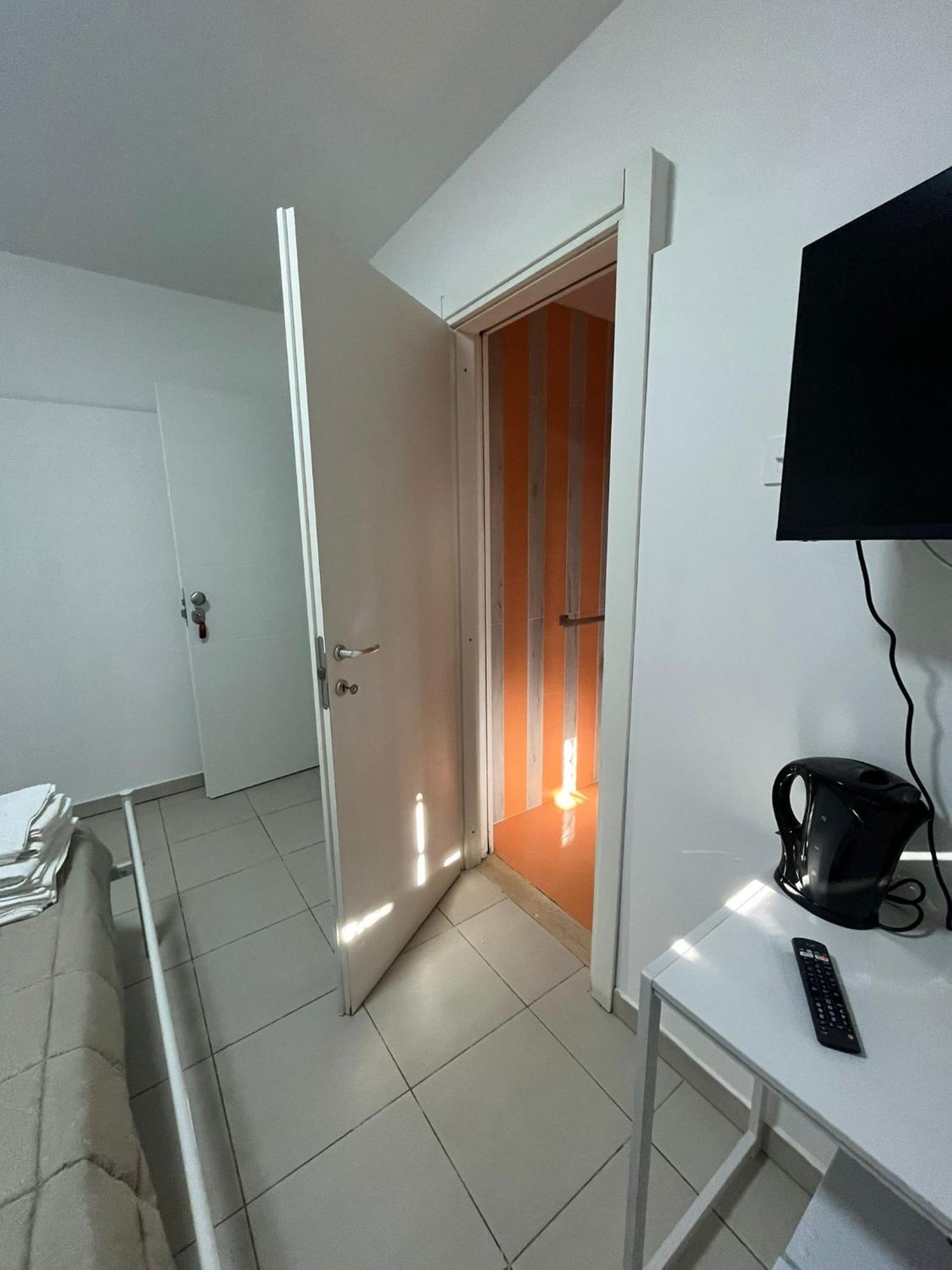 Aurora Rooms Pomigliano d'Arco Exterior photo
